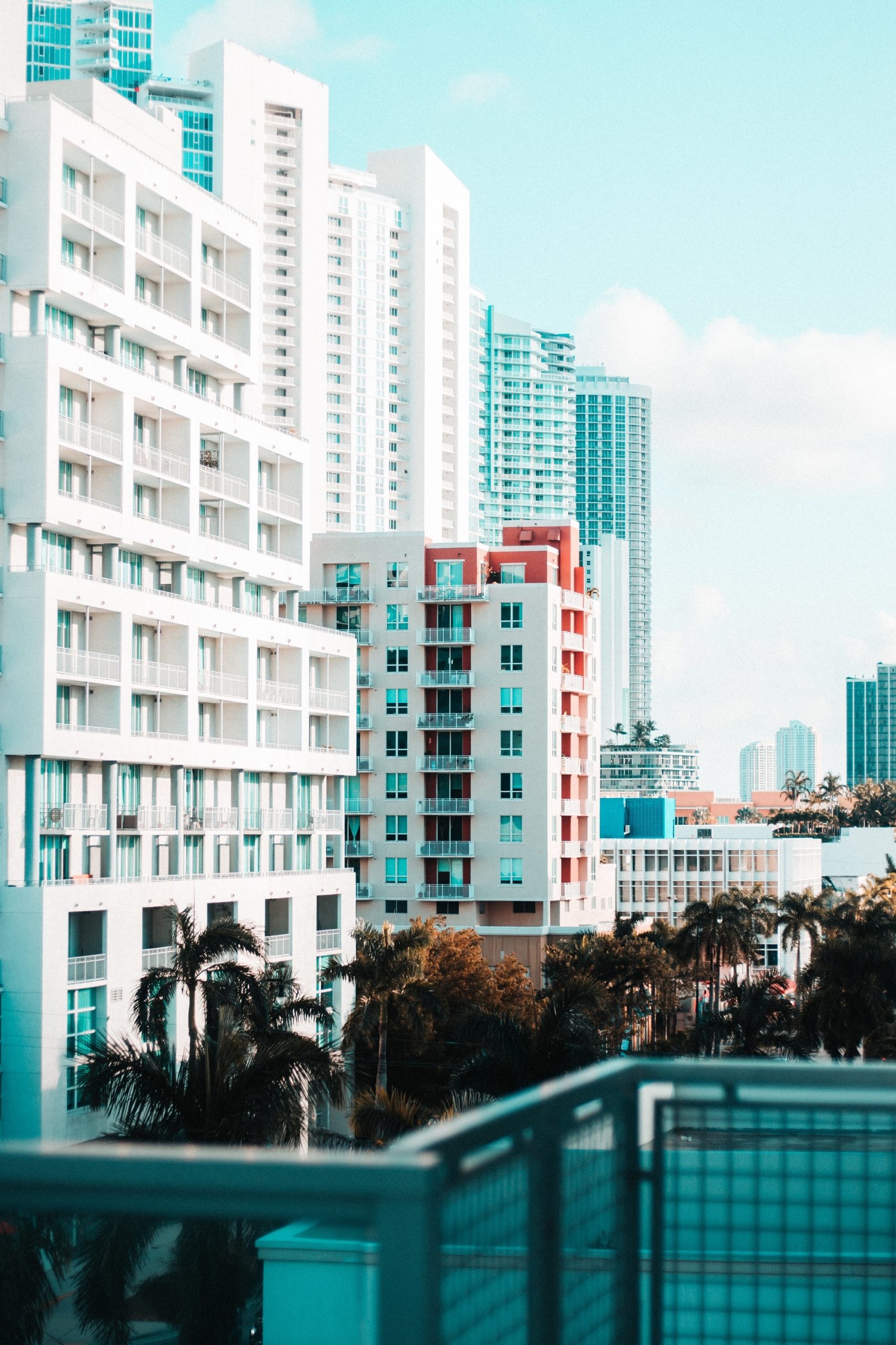 roland-denes-304wxMr0UlI-unsplash